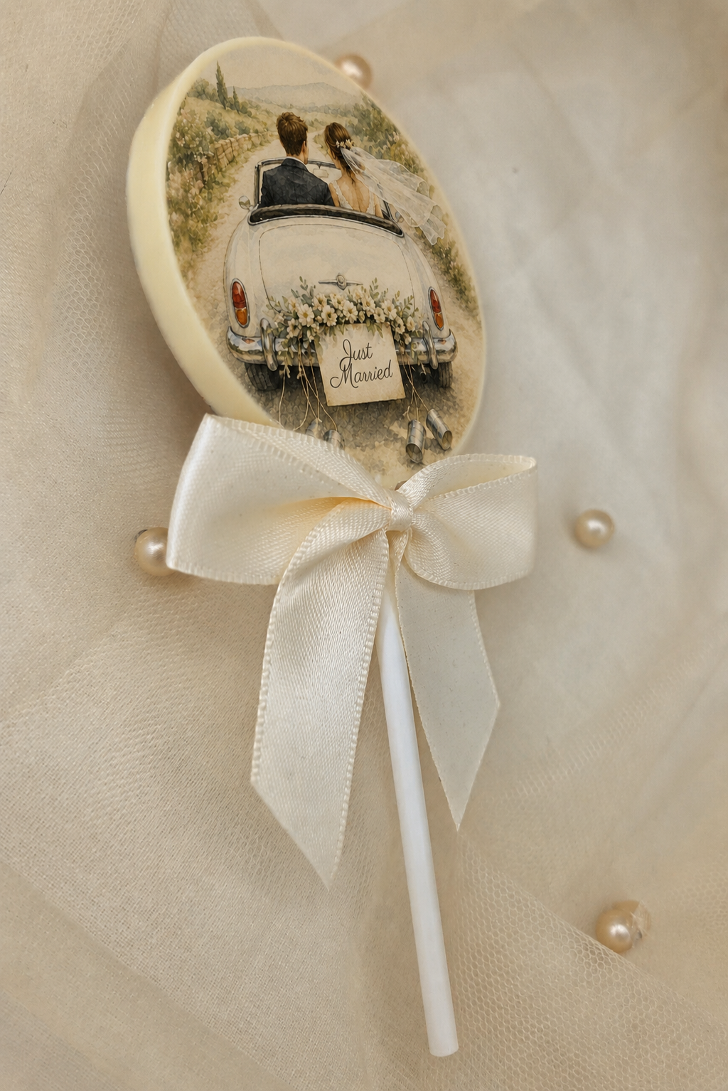 Personalised Just Married Wedding Favour Belgian Chocolate Lollipop