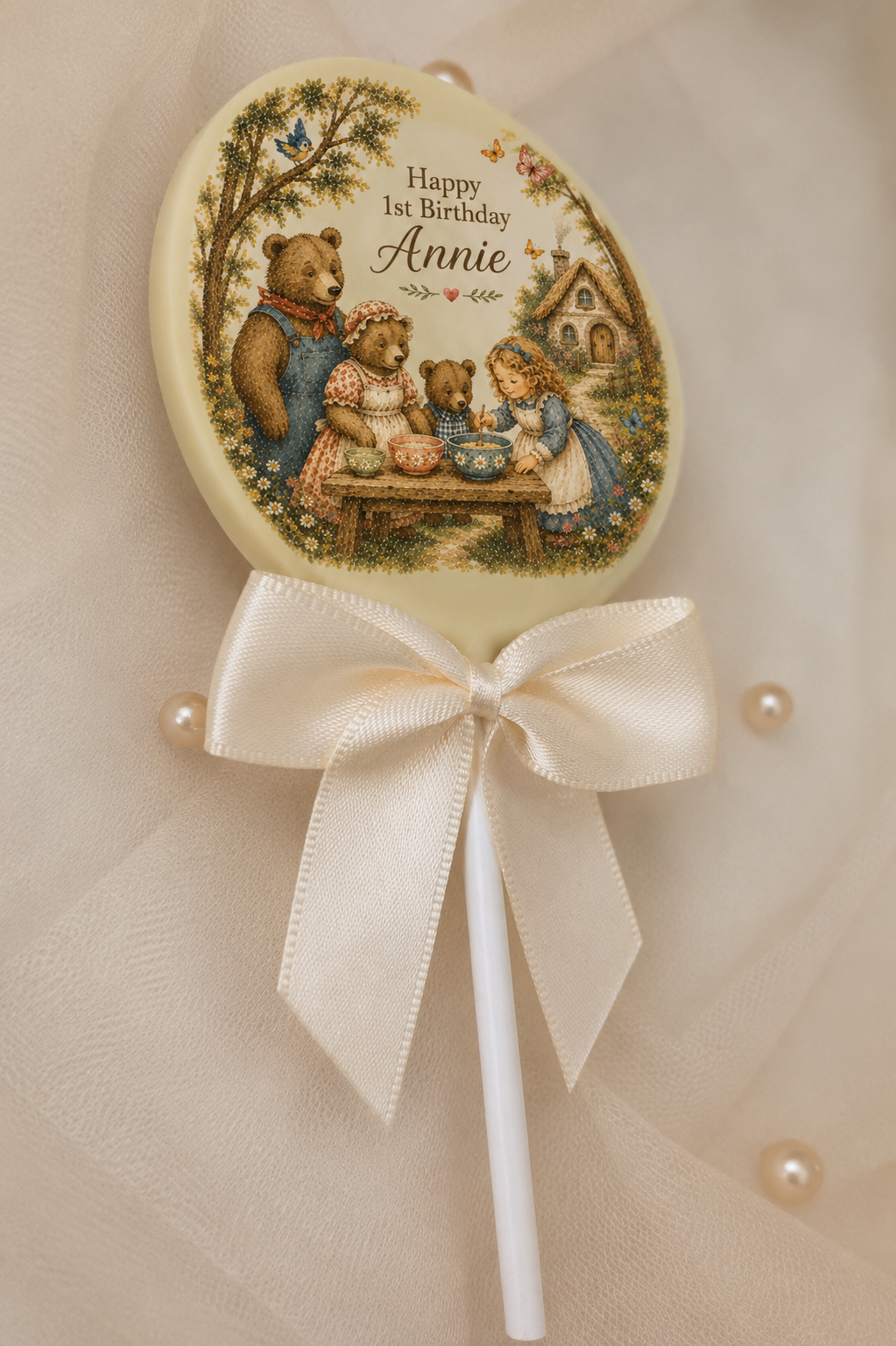 Personalised Goldilocks and the Three Bears Birthday Card and Chocolate Gift Box